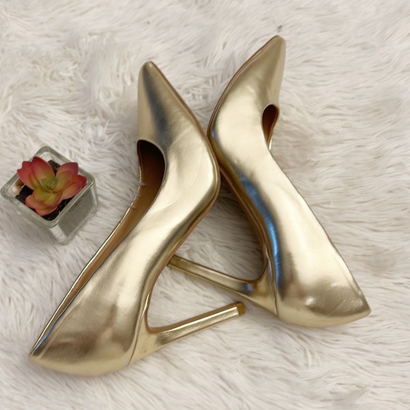 NY & Co. Madison Gold metallic leather pointed toe pumps heels women size 7 - Picture 6 of 9